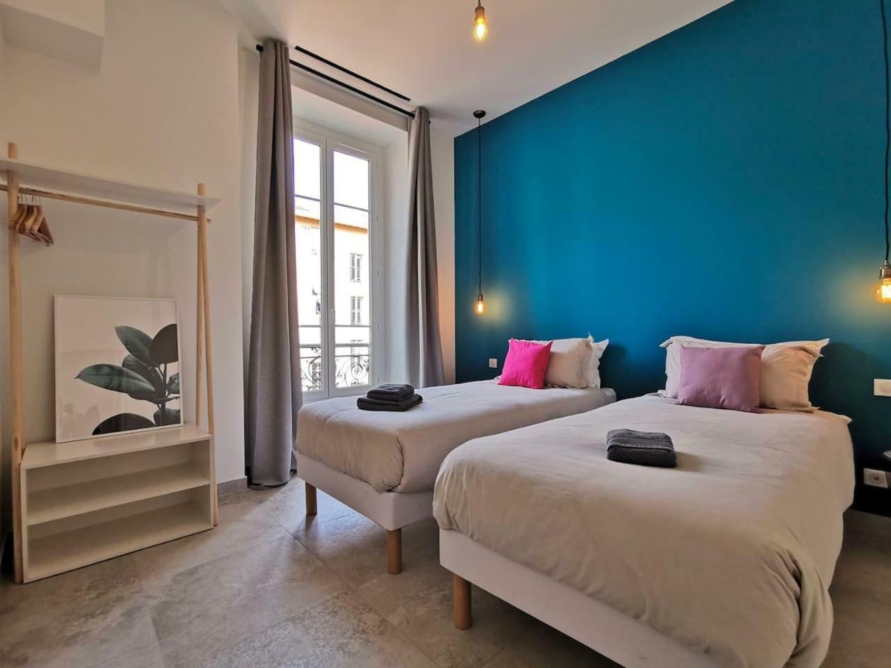 Luxury Assalit
